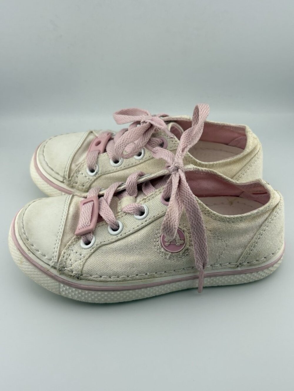 Crocs Toddler Girls Canvas Sneakers Pink White Lace Up Shoes Size C10 - Picture 2 of 8